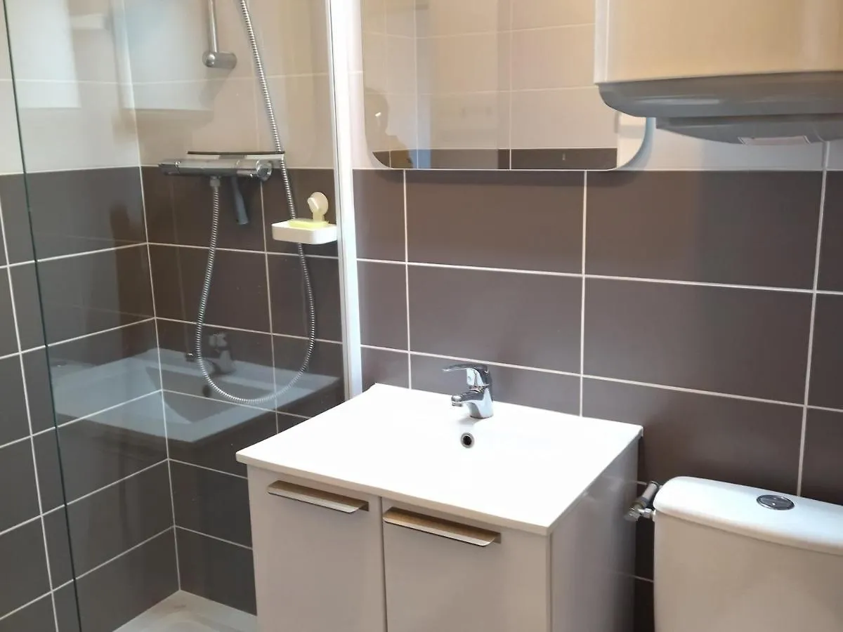 Appartement Cosy 5 Pers Au Pied Des Pistes Avec Balcon Et Equipements Pratiques - Fr-1-557-126 Les Adrets Apartment